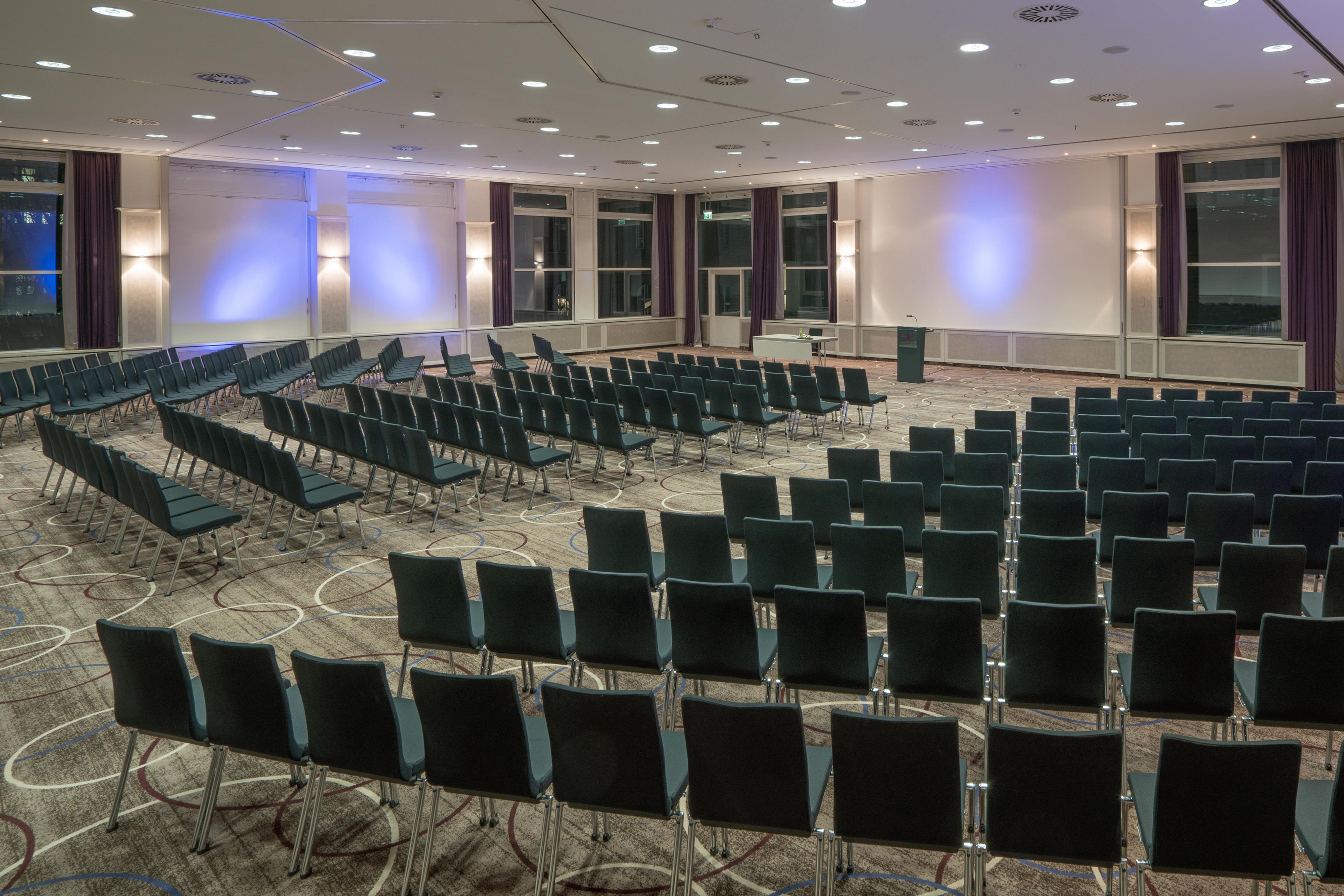 Crowne Plaza Berlin City Centre Ku'Damm By Ihg Екстериор снимка
