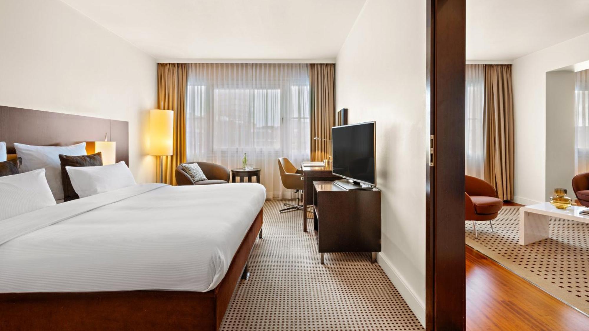 Crowne Plaza Berlin City Centre Ku'Damm By Ihg Екстериор снимка