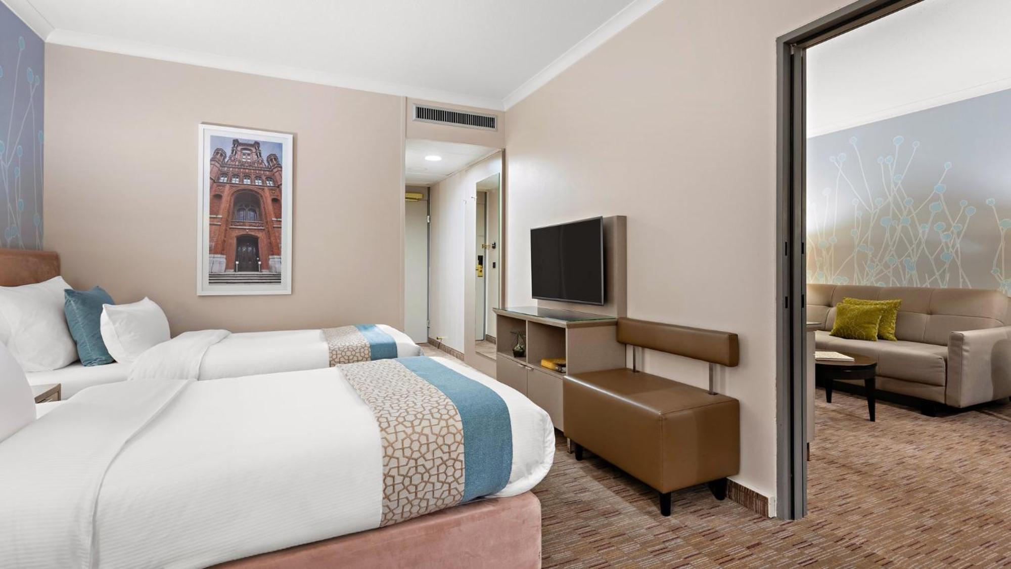 Crowne Plaza Berlin City Centre Ku'Damm By Ihg Екстериор снимка