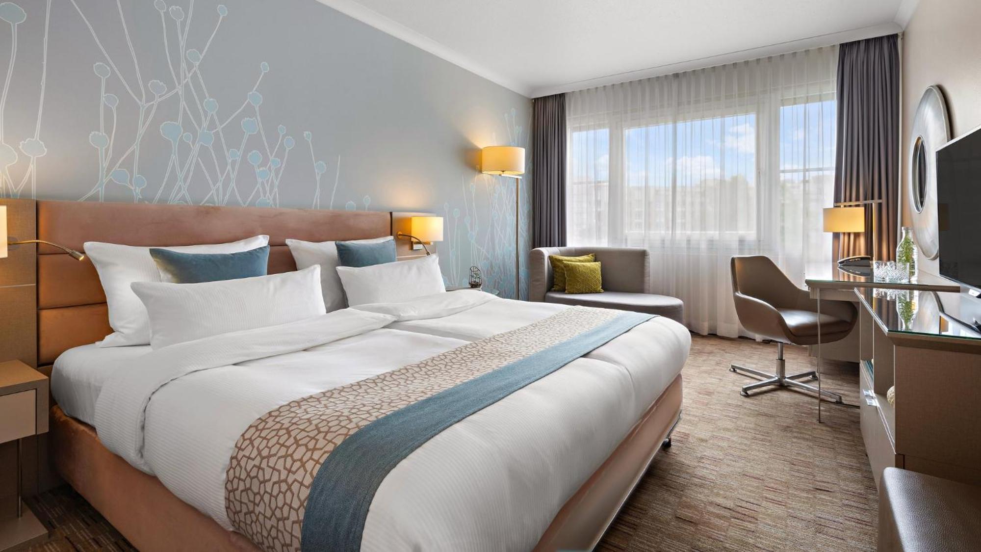 Crowne Plaza Berlin City Centre Ku'Damm By Ihg Екстериор снимка